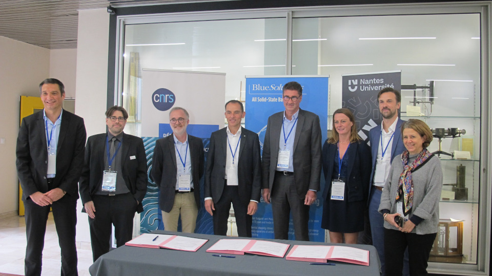 Blue Solutions will produce the solid-state batteries of the future in ...